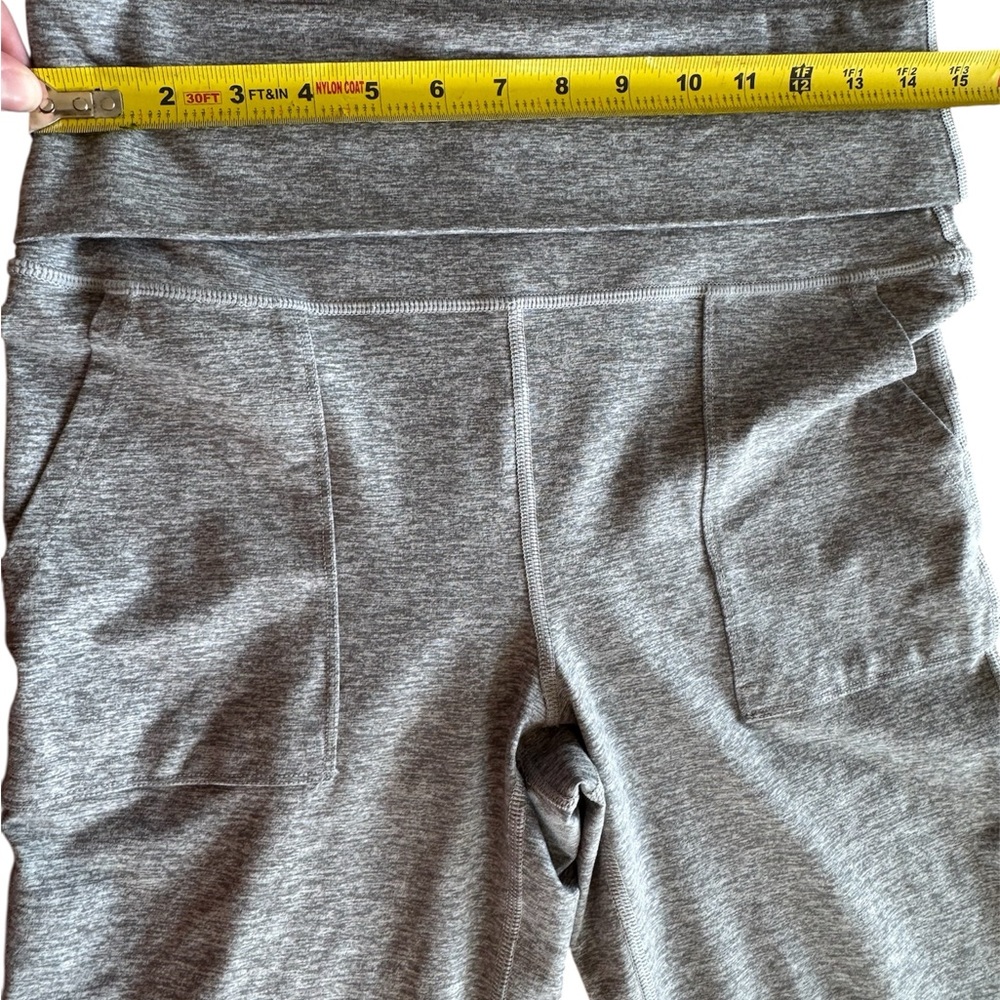Offline by Aerie The Hugger Fold-over Flare Hi-Rise Pant Size L - Picture 8 of 9